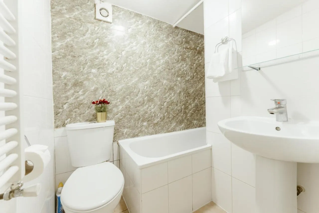 Pensjonat Upton Park Bedrooms 25 Min To Central Londyn