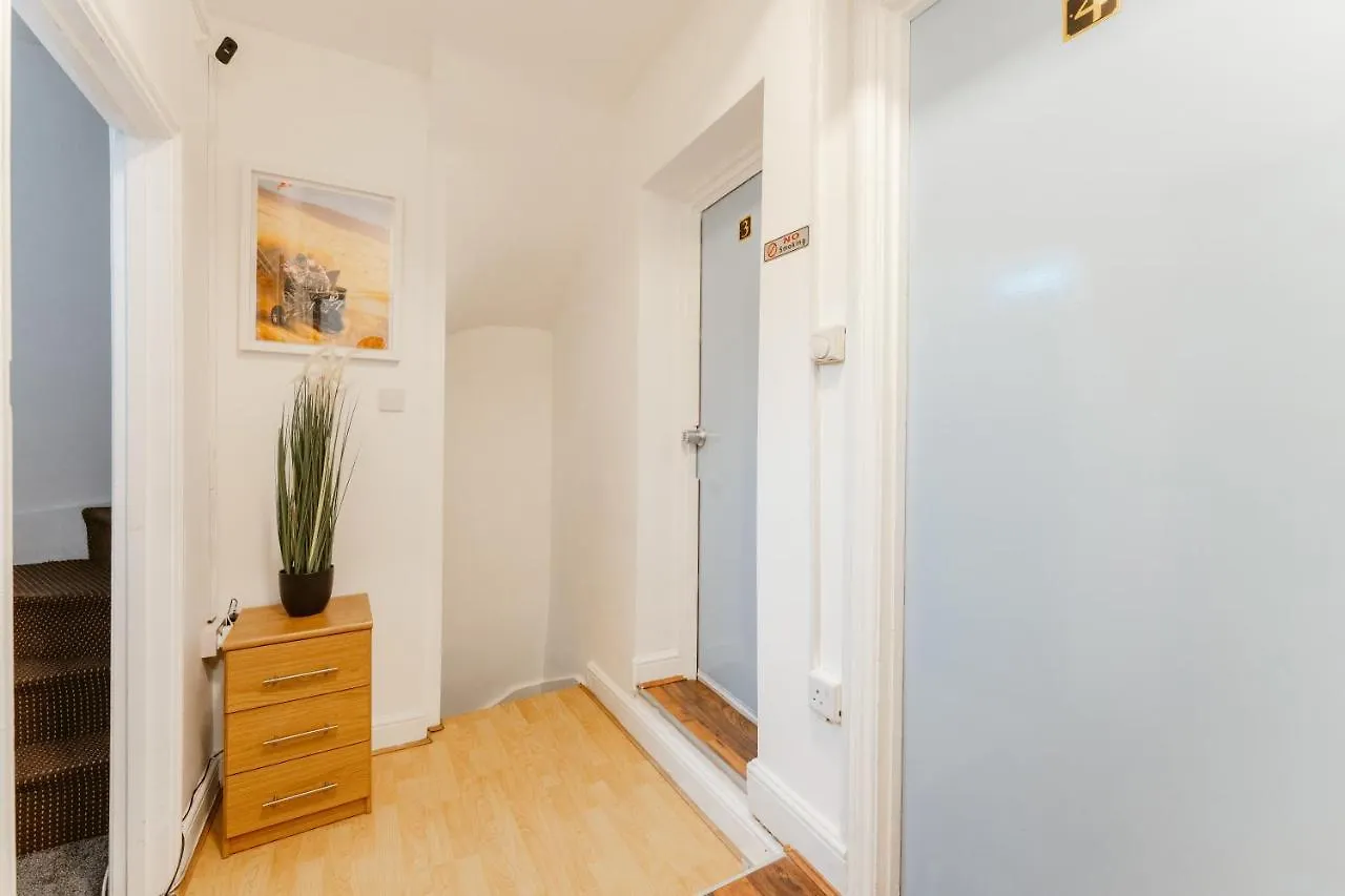Upton Park Bedrooms 25 Min To Central Londyn